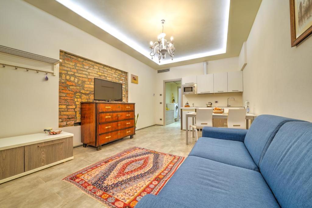 Al Pontile Venezia Apartment Bagian luar foto